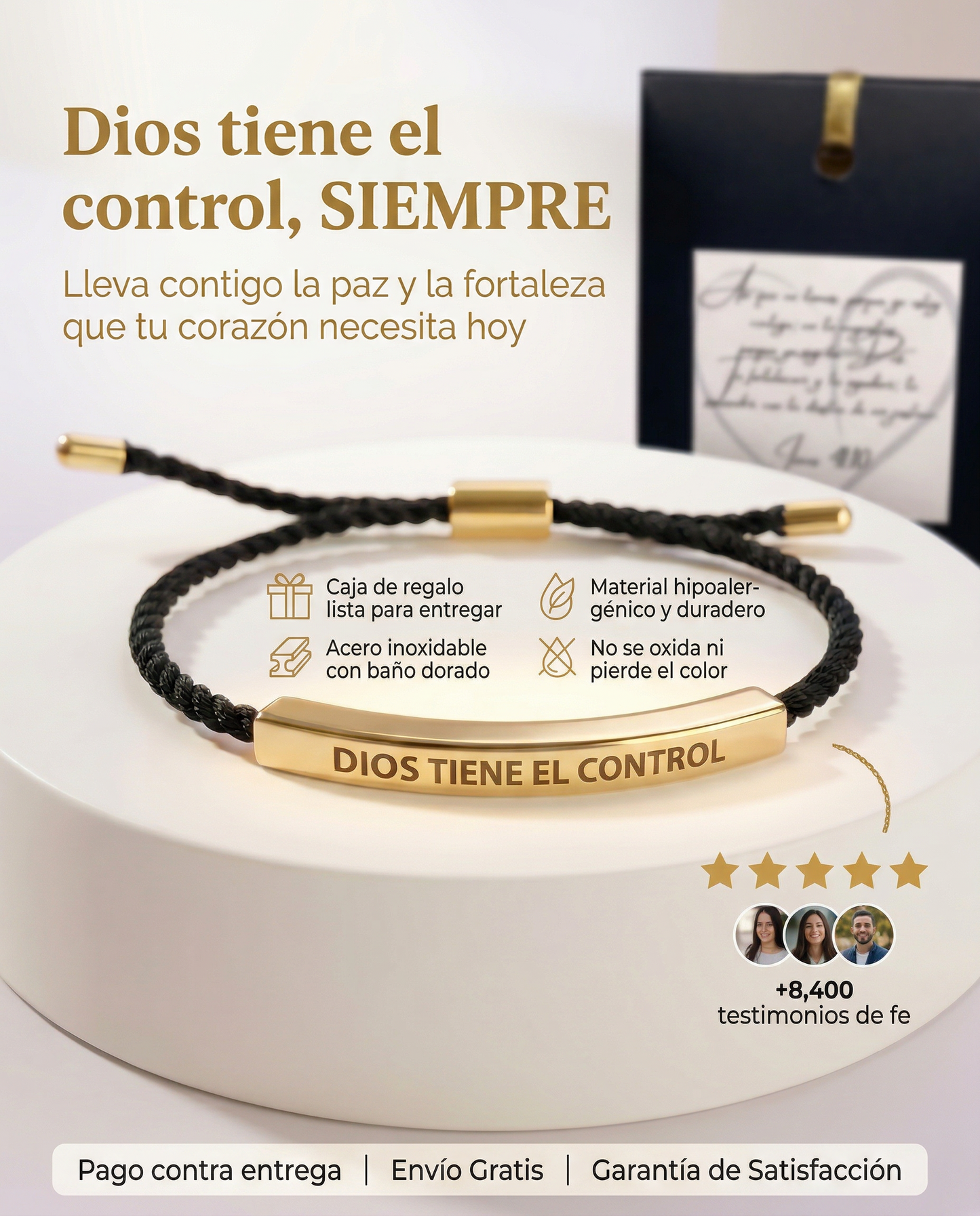 Pulsera de bisutería Patmia "Dios Tiene El Control" con diseño elegante y detalles metálicos en tonos dorados.